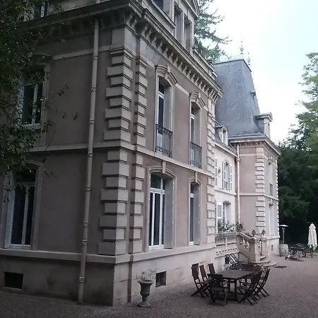 Hébergement de vacances Chateau De La Raffe *