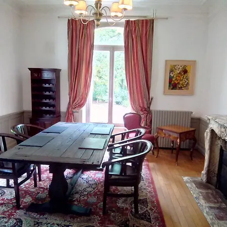 Chateau De La Raffe 度假居